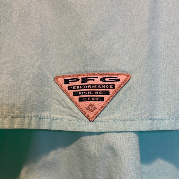 Columbia Men's PF Gear Shirt! - Picture 6 of 7